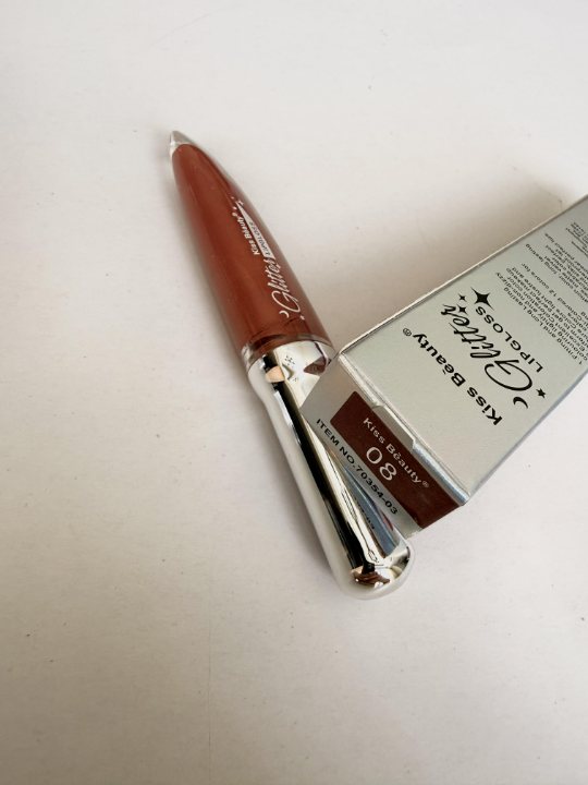 لیپ گلاس شاین Kiss Beauty مدل چاقویی Knife